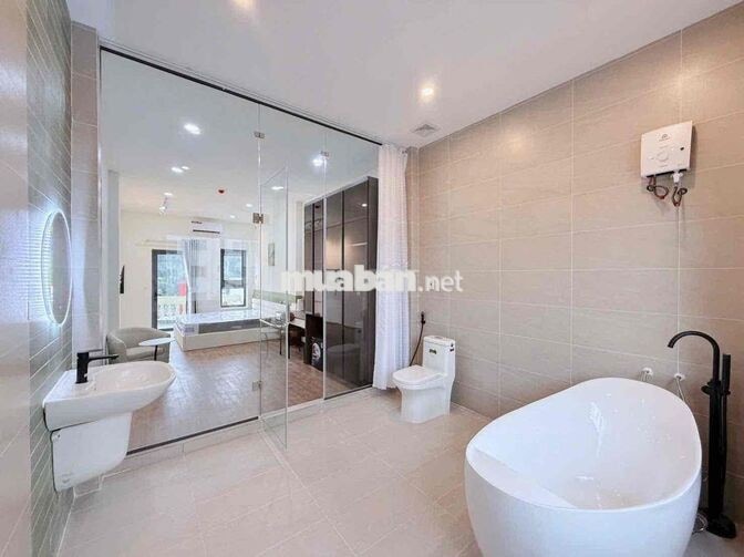 Studio Ban Công Có Bồn Tắm Nằm Sang Xịn - CMT8 Quận 10