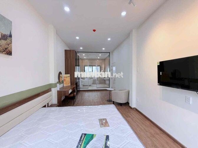 Studio Ban Công Có Bồn Tắm Nằm Sang Xịn - CMT8 Quận 10