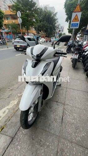 Honda SH 150 ABS 2022 màu Trắng