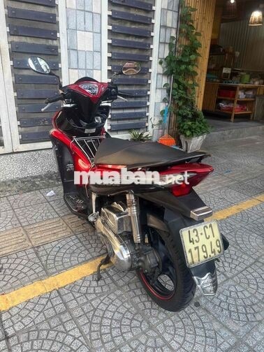 Honda Air Blade 2024 Đỏ đen