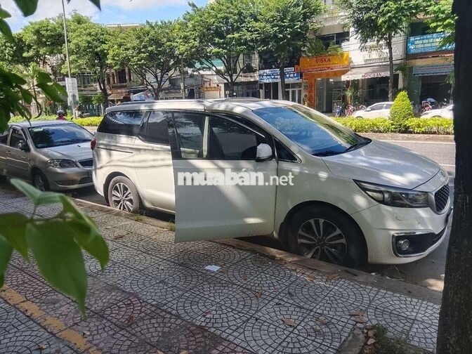 Kia Sedona 2017 Dầu 120000 km Trắng