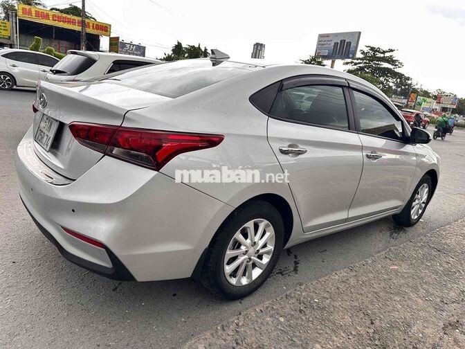 Hyundai Accent 2019 1.4 MT Bạc