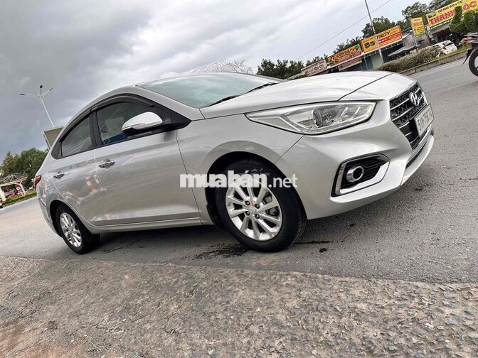 Hyundai Accent 2019 1.4 MT Bạc