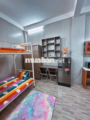 Studio full nội thất, thang máy, gần lanmark 81
