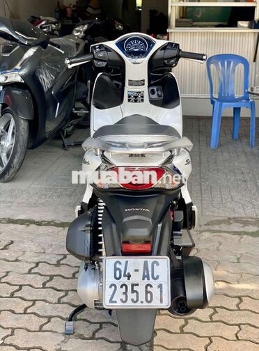 SH MODE CBS Đk 2025 Trắng Ngọc Trinh lướt 5.000Km