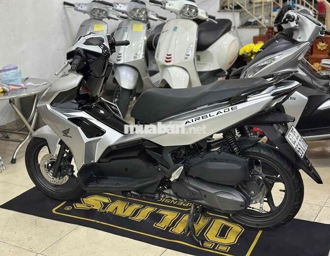 HONDA AIR BLADE 2021 125CC BẠC POCHER.CHÍCH CHỦ