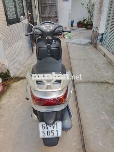 Honda Lead màu trắng