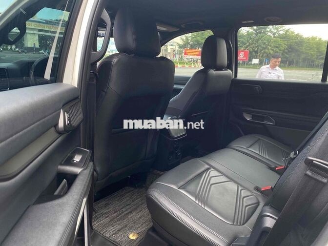 Ford Everest Titanium 2024 2.0L 4x2 AT-SX 2024