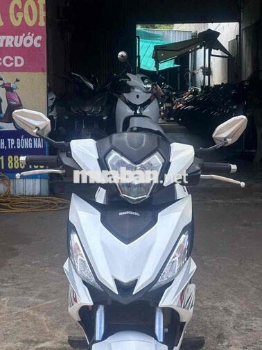 Honda Winner V1 2018 150cc trắng đen