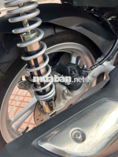 Honda SH 160 2024 5.000 km bán trả góp