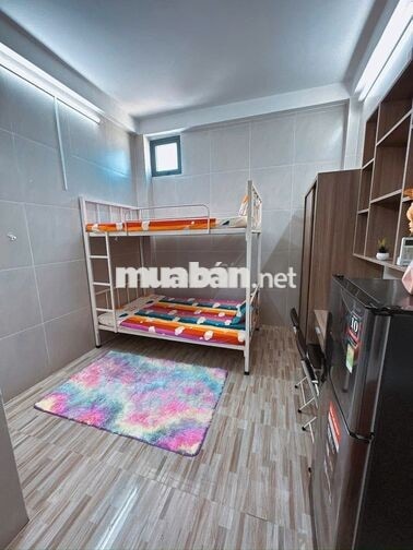 Studio full nội thất, thang máy, gần lanmark 81
