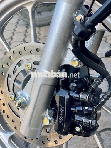 SH MODE CBS Đk 2025 Trắng Ngọc Trinh lướt 5.000Km