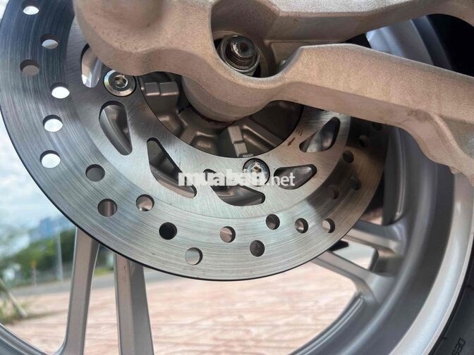 Honda SH 160 2024 5.000 km bán trả góp