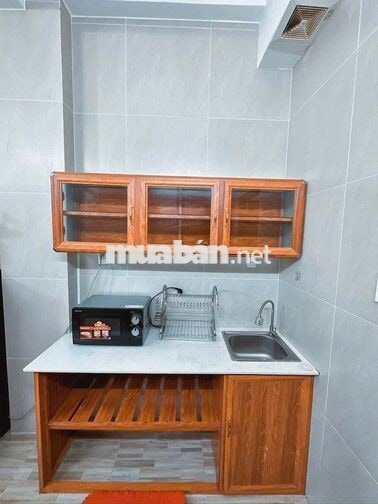 Studio full nội thất, thang máy, gần lanmark 81