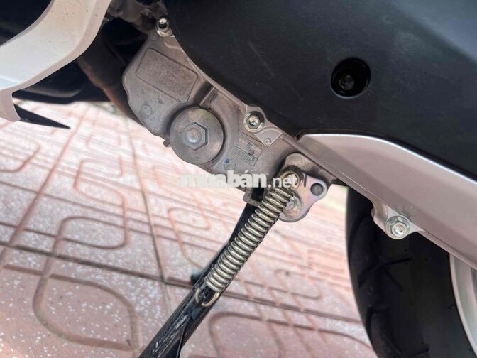 Honda SH 160 2024 5.000 km bán trả góp