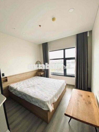 Cho thuê căn hộ 2 phòng ngủ Monarchy, Full nội thất, Trống sẵn