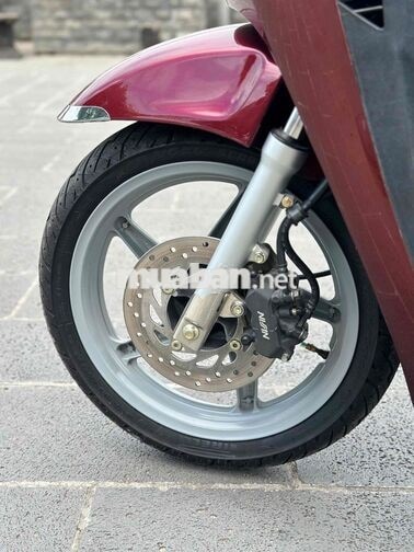 Honda SH 150i Ý màu Đỏ