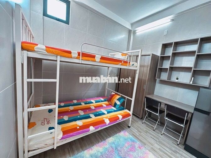 Studio full nội thất, thang máy, gần lanmark 81