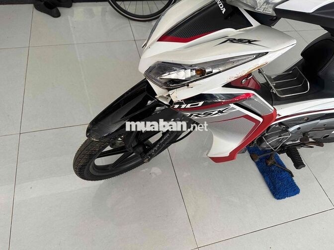 Honda Wave RSX 110cc trắng đỏ đen