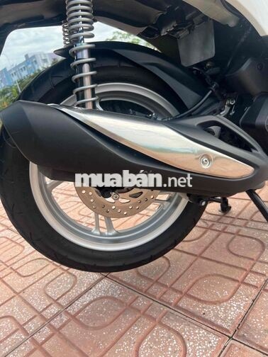 Honda SH 160 2024 5.000 km bán trả góp