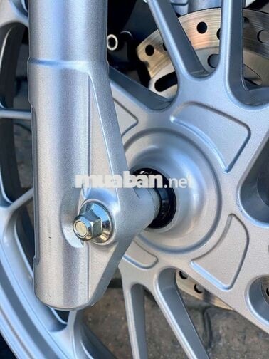 SH MODE CBS Đk 2025 Trắng Ngọc Trinh lướt 5.000Km