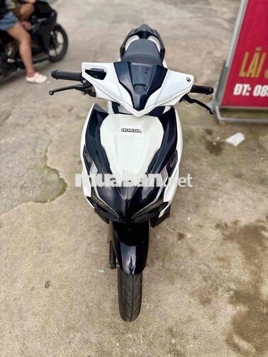 HONDA AIR BLADE 2021 TRẮNG ĐEN. Chính chủ kí giấy