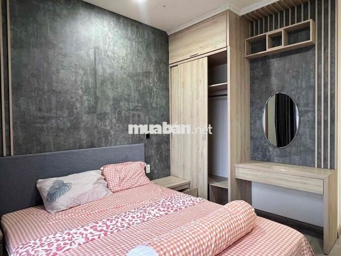 Cho thuê căn hộ 2 phòng ngủ Monarchy, Full nội thất, Trống sẵn
