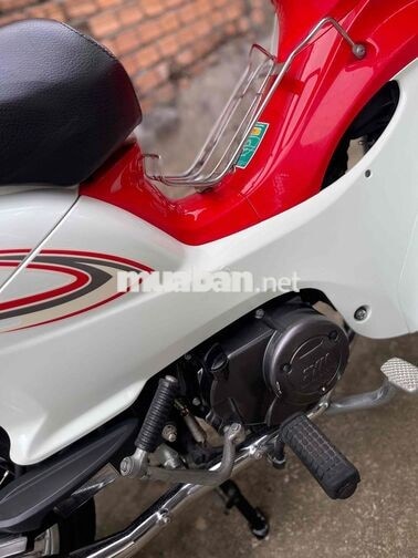 Xe máy SYM Angela 50cc trắng đỏ