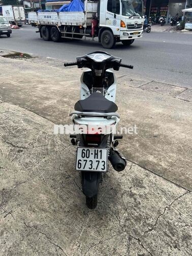 HONDA FUTURE 125 2023 TRẮNG bán trả góp