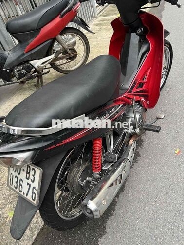 Yamaha Sirius màu đỏ đen