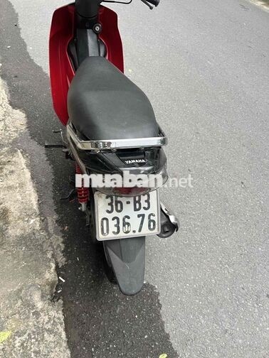 Yamaha Sirius màu đỏ đen