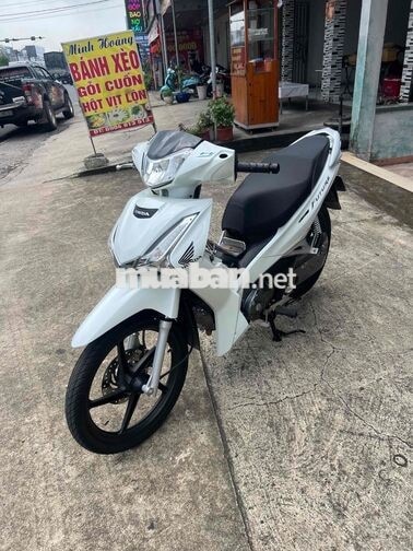 HONDA FUTURE 125 2023 TRẮNG bán trả góp