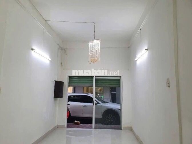 CHO THUÊ NHÀ - MẶT TIỀN - NGUYỄN THIỆN THUẬT - QUẬN 3, 1 TRỆT 2 LẦU