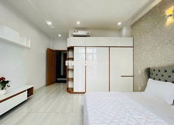 Cho thuê gấp nhà góc MT 33A Vạn Kiếp, Phường 3, Q. Bình Thạnh