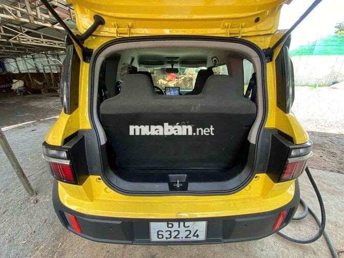 VinFast VF 3 2024 4 chỗ màu Vàng, pin thue