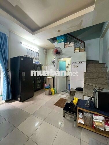 GIẢM 400 TRIỆU! NHÀ SỔ VUÔNG, NGANG 5M, PHÚ NHUẬN – 3 TẦNG, NHỈN 3 TỶ