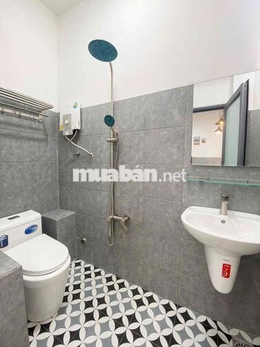 SIÊU PHẨM SIÊU TO TRỐNG LẠI MẤT 5P SANG QUẬN 1 - BAN CÔNG - MÁY GIẶT