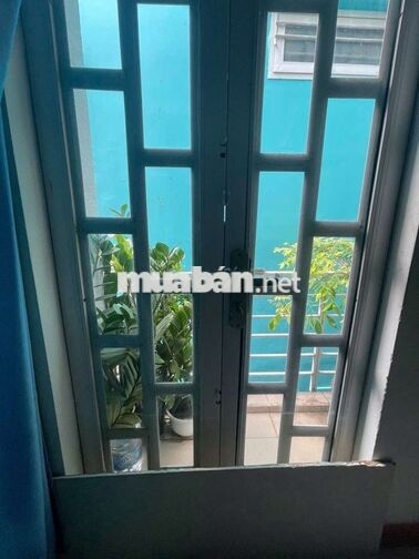 GIẢM 400 TRIỆU! NHÀ SỔ VUÔNG, NGANG 5M, PHÚ NHUẬN – 3 TẦNG, NHỈN 3 TỶ
