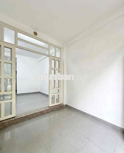 NHỈNH 130TRIỆU/ M TRUNG TÂM PHÚ NHUẬN CÁCH HXH VÀI BƯỚC SÁT MẶT TIỀN