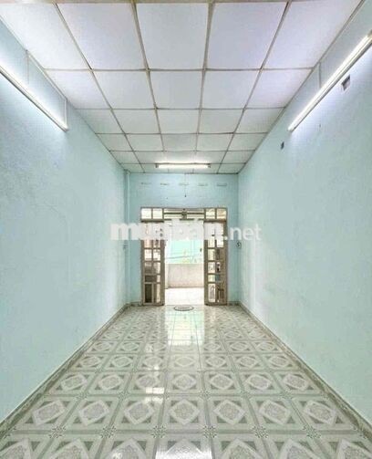 NHỈNH 130TRIỆU/ M TRUNG TÂM PHÚ NHUẬN CÁCH HXH VÀI BƯỚC SÁT MẶT TIỀN