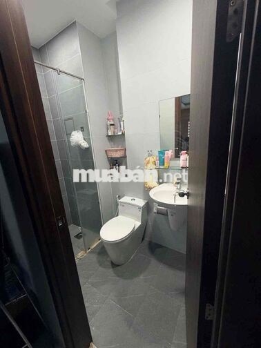 chính chủ pass phòng gấp giảm cọc 3tr cho ai dọn vào ở luôn cuối tháng