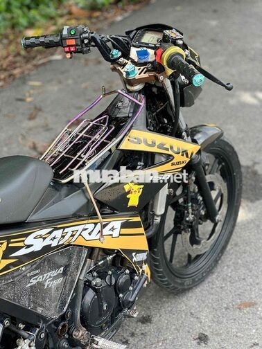 Suzuki Satria 2018 150cc màu Đen vàng
