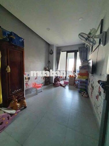 NHÀ TX21( SÂN XE HƠI )NGAY CHỢ MINH PHÁT 4PN 5WWC