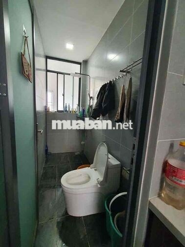 NHÀ TX21( SÂN XE HƠI )NGAY CHỢ MINH PHÁT 4PN 5WWC