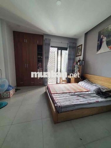 NHÀ TX21( SÂN XE HƠI )NGAY CHỢ MINH PHÁT 4PN 5WWC