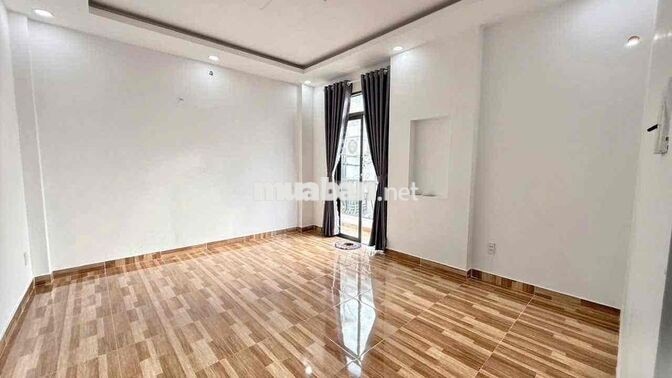 Trệt 2 lầu 4*10; 3pn mới Rẻ chốt lẹ