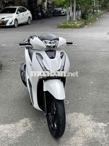 Honda SH150i 2018 ABS 18.000 km trắng