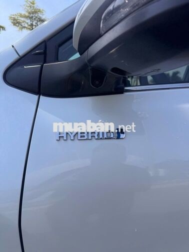 Toyota Innova Cross HEV 2025 Trắng 39.000km