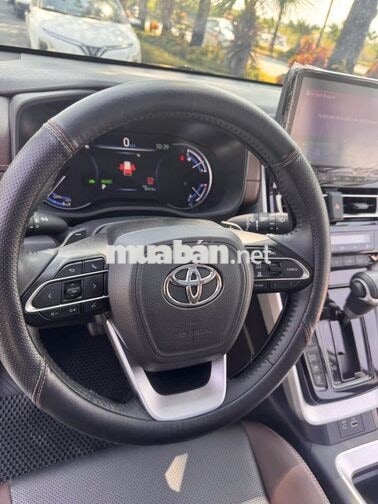 Toyota Innova Cross HEV 2025 Trắng 39.000km