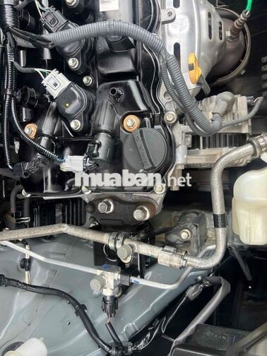Toyota Veloz Cross 2023 Đen 7 chỗ